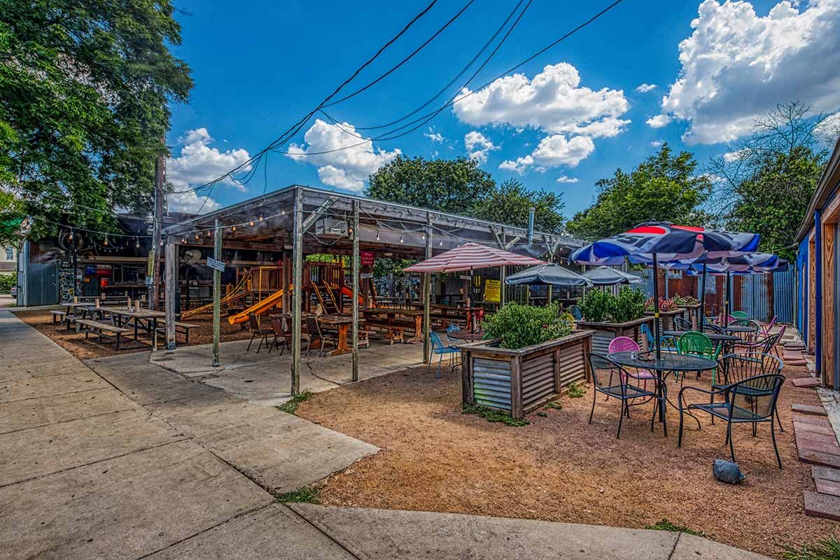 The Cove, Bar in San Antonio