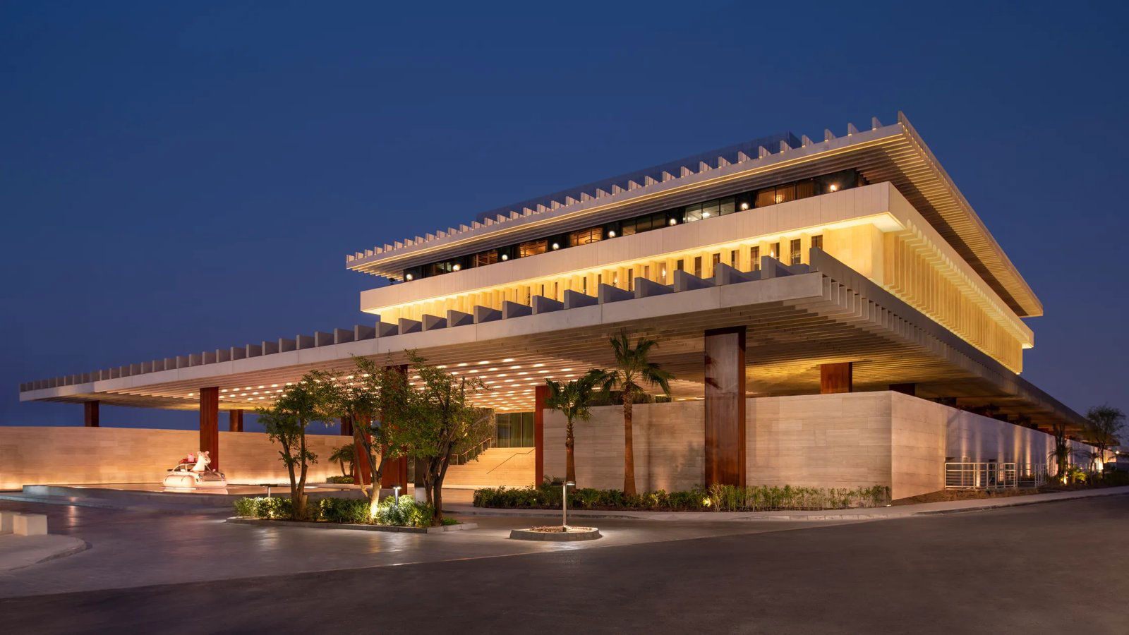 Ned’s Club, Bar in Doha