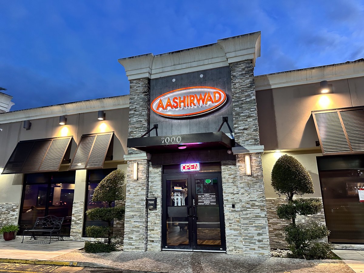 Aashirwad Indian Food & Bar bar in Orlando, United States