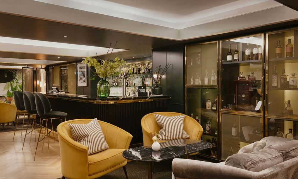 The Bar at The Athenaeum, Bar in London