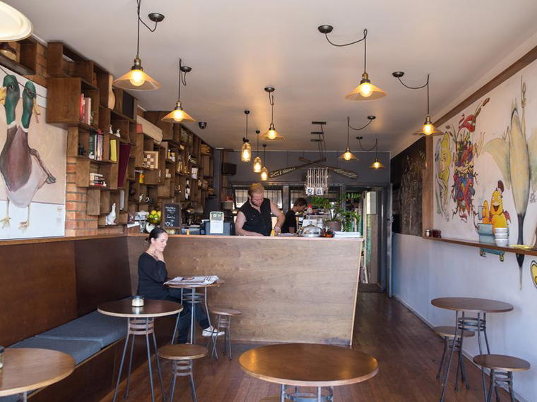 Lucky Duck Cafe and Bar, Highgate Hill, Australia