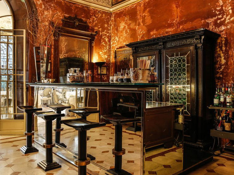 Bar at Villa Laetitia, Rome, Italy