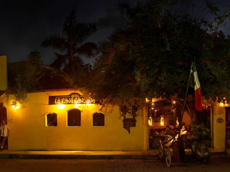 Bar Ranita, Playa del Carmen, Mexico