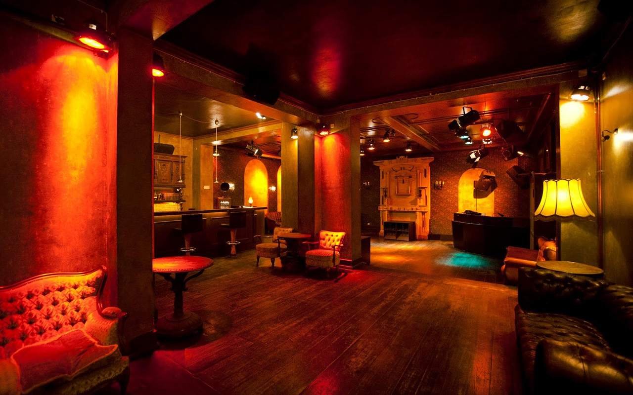 Chalet, Bar in Berlin