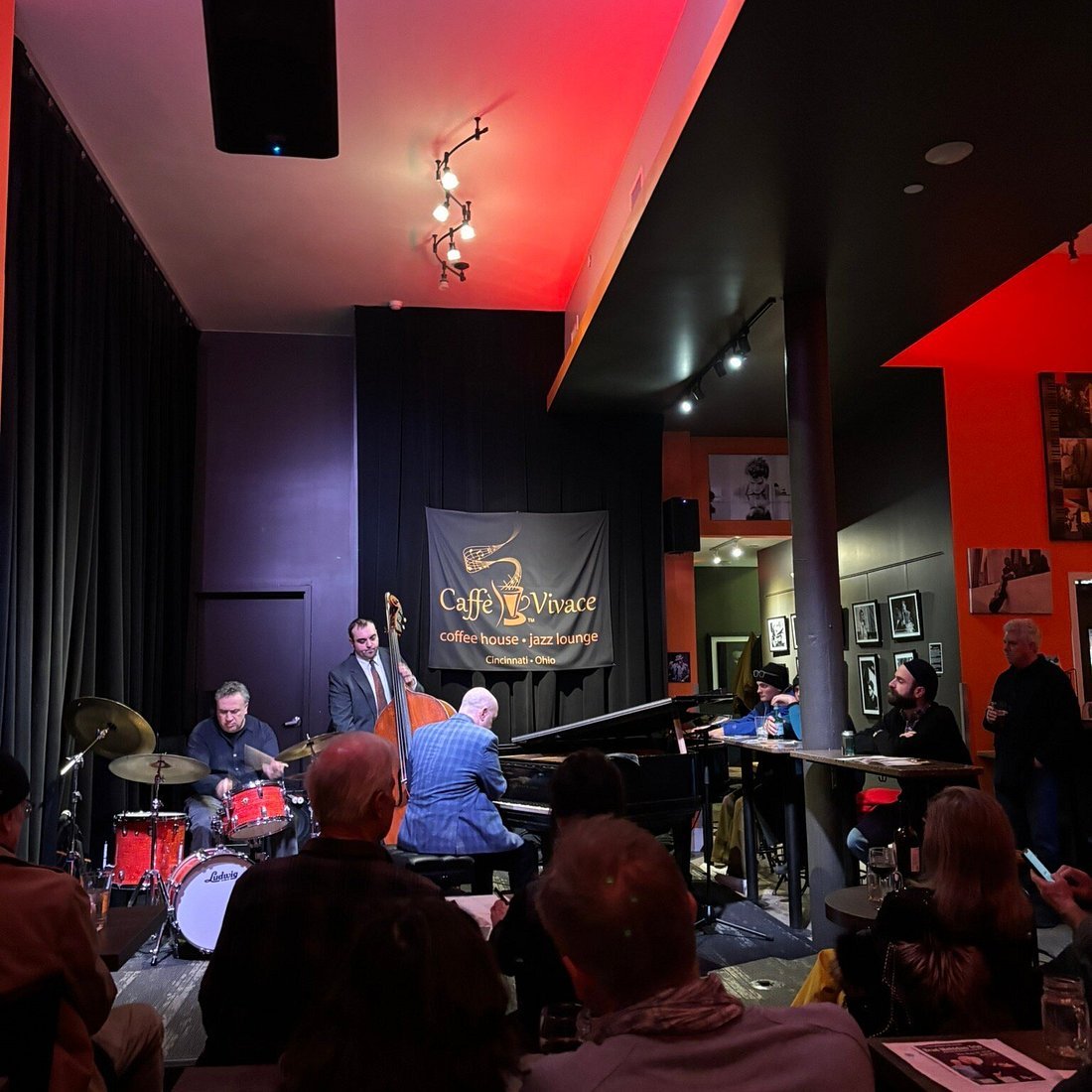 Caffè Vivace | Jazz Lounge bar in Cincinnati
