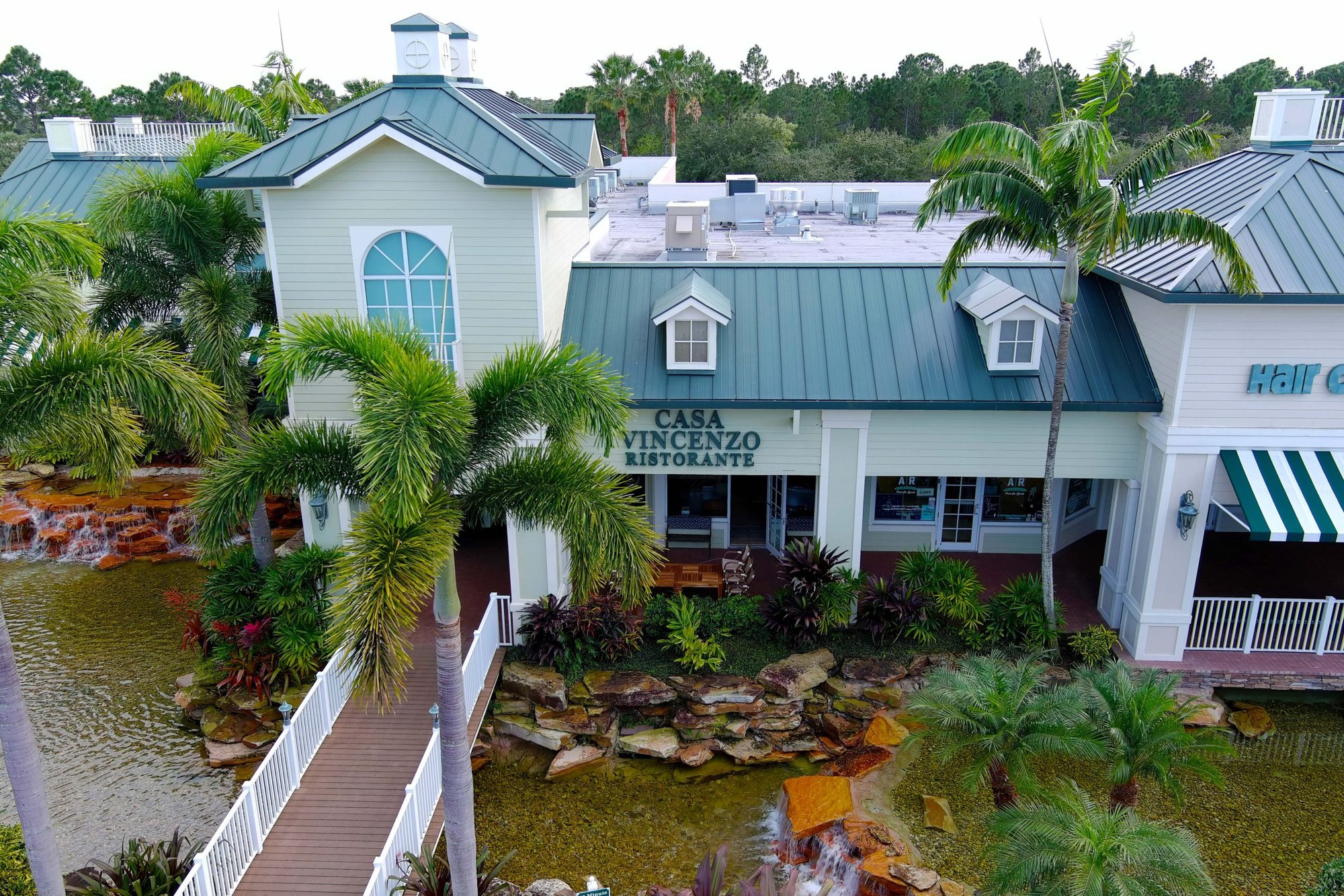 Casa Vincenzo Ristorante bar in Port St Lucie, United States