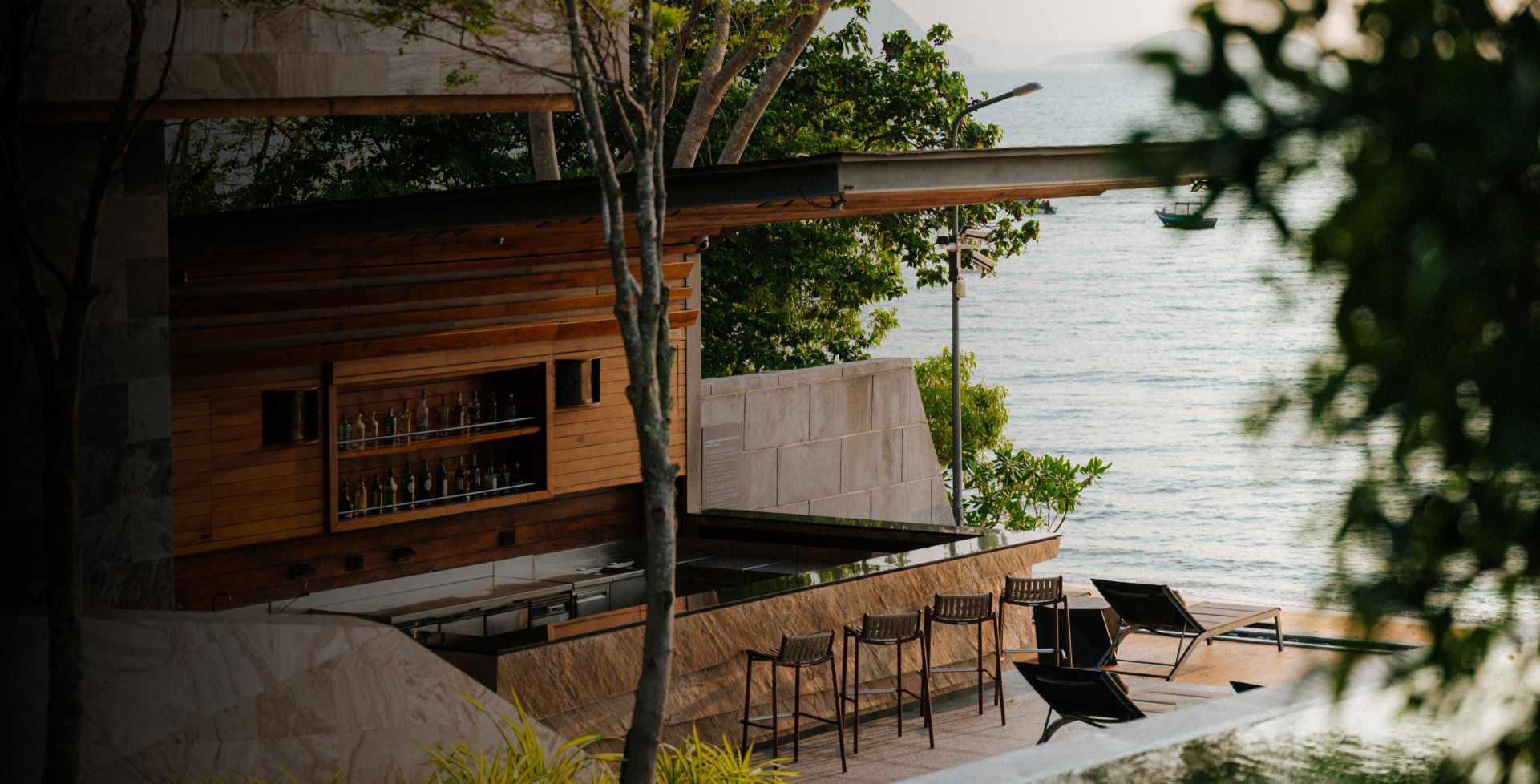 Beachside Bar, Bar in Na Jomtien