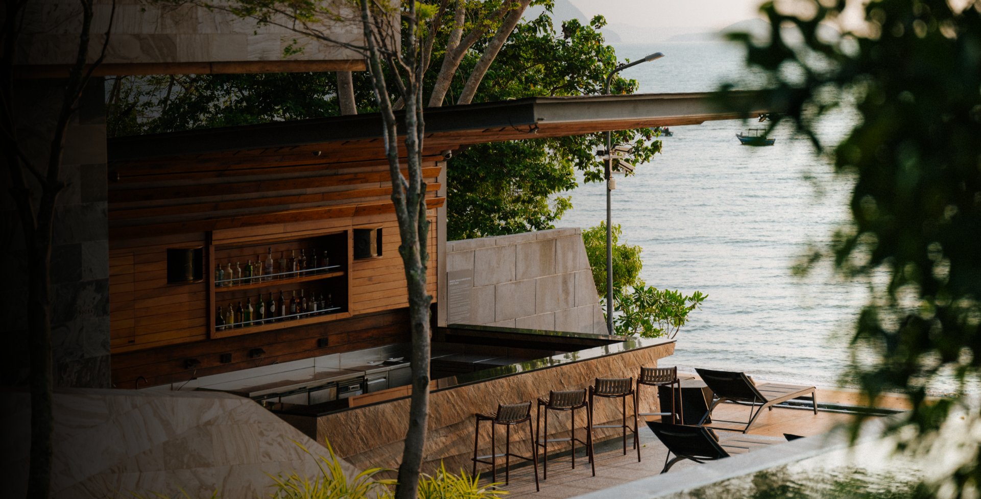 Beachside Bar