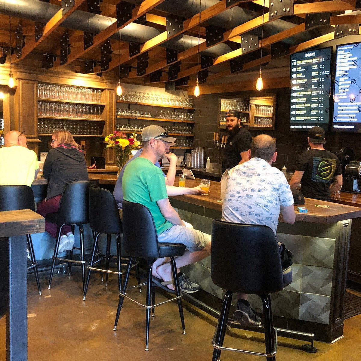 The Shop Beer Co., Bar in Tempe