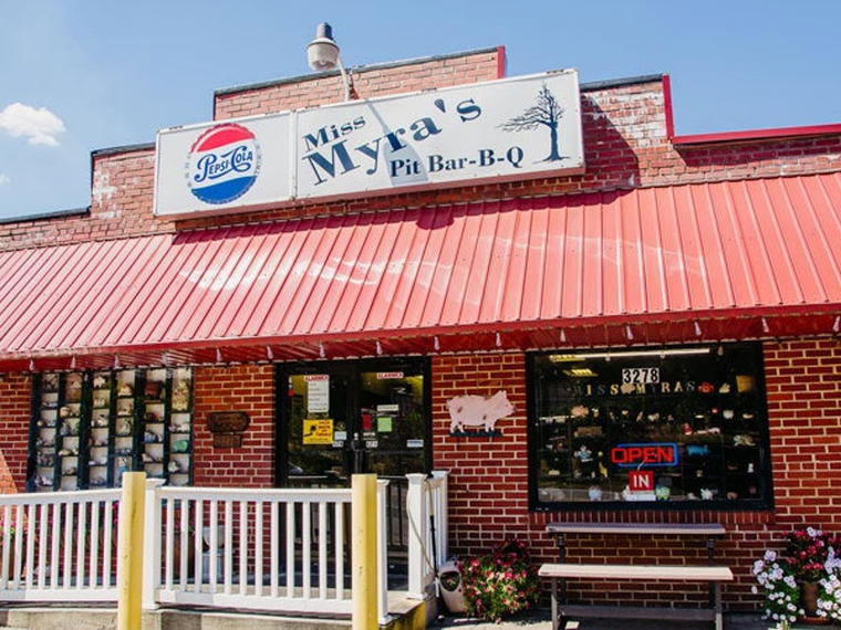 Miss Myra's Pit Bar B Q, Vestavia Hills, United States