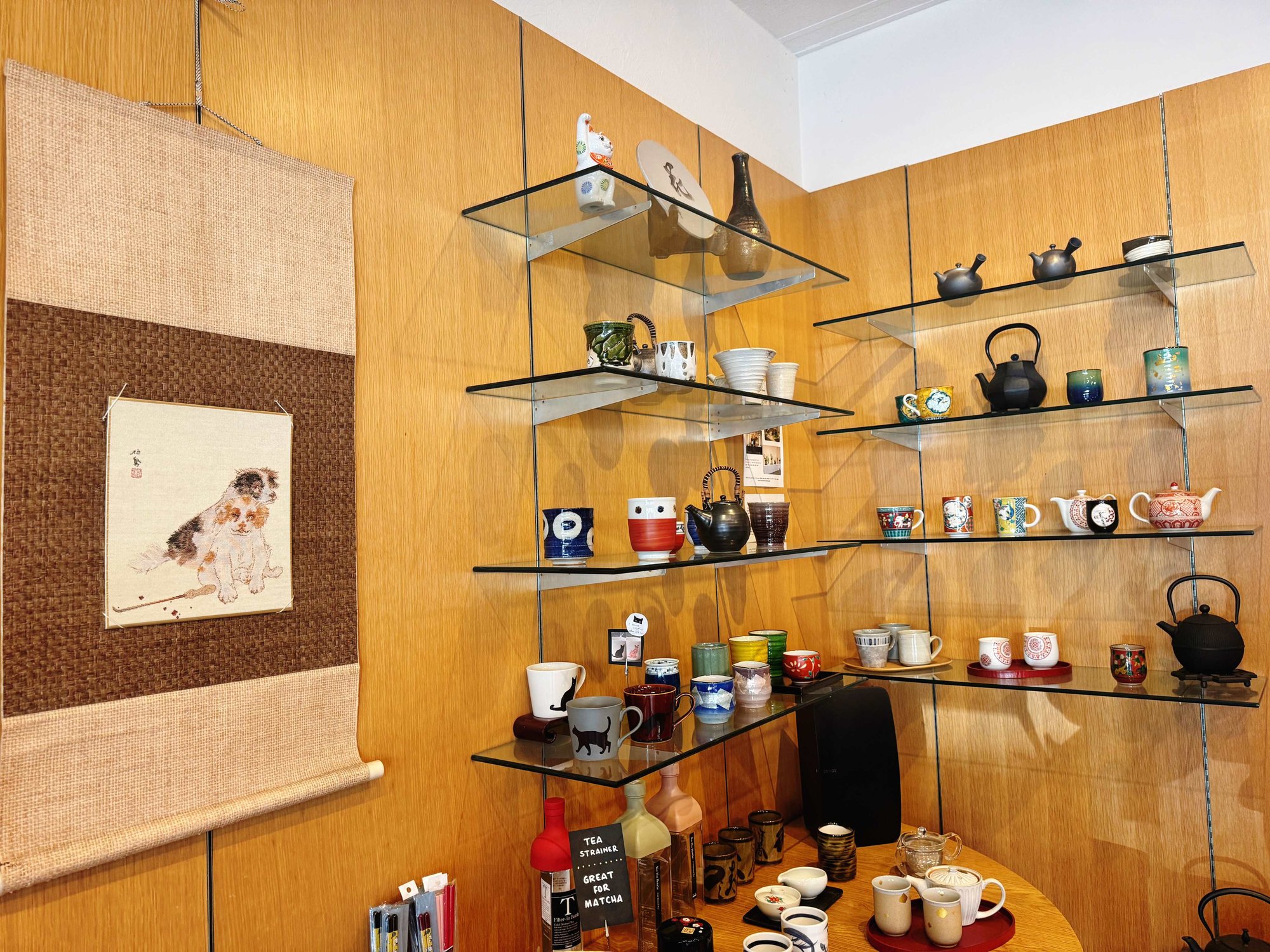 Tea Master Matcha Cafe and Green Tea Shop bar in Los Angeles, United States