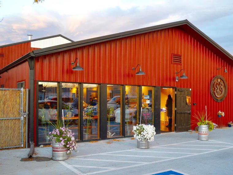 Horse & Dragon Brewing Company, Fort Collins, United States