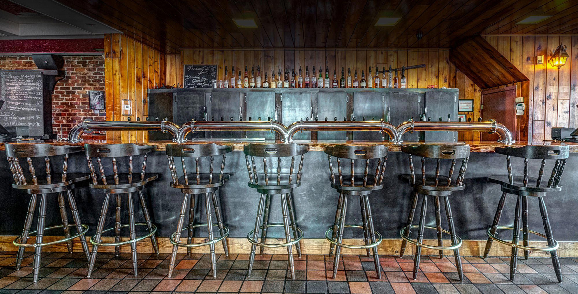 Broue Pub Brouhaha, Montreal, Canada