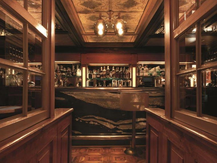 Bar Enano, Bogotá, Colombia