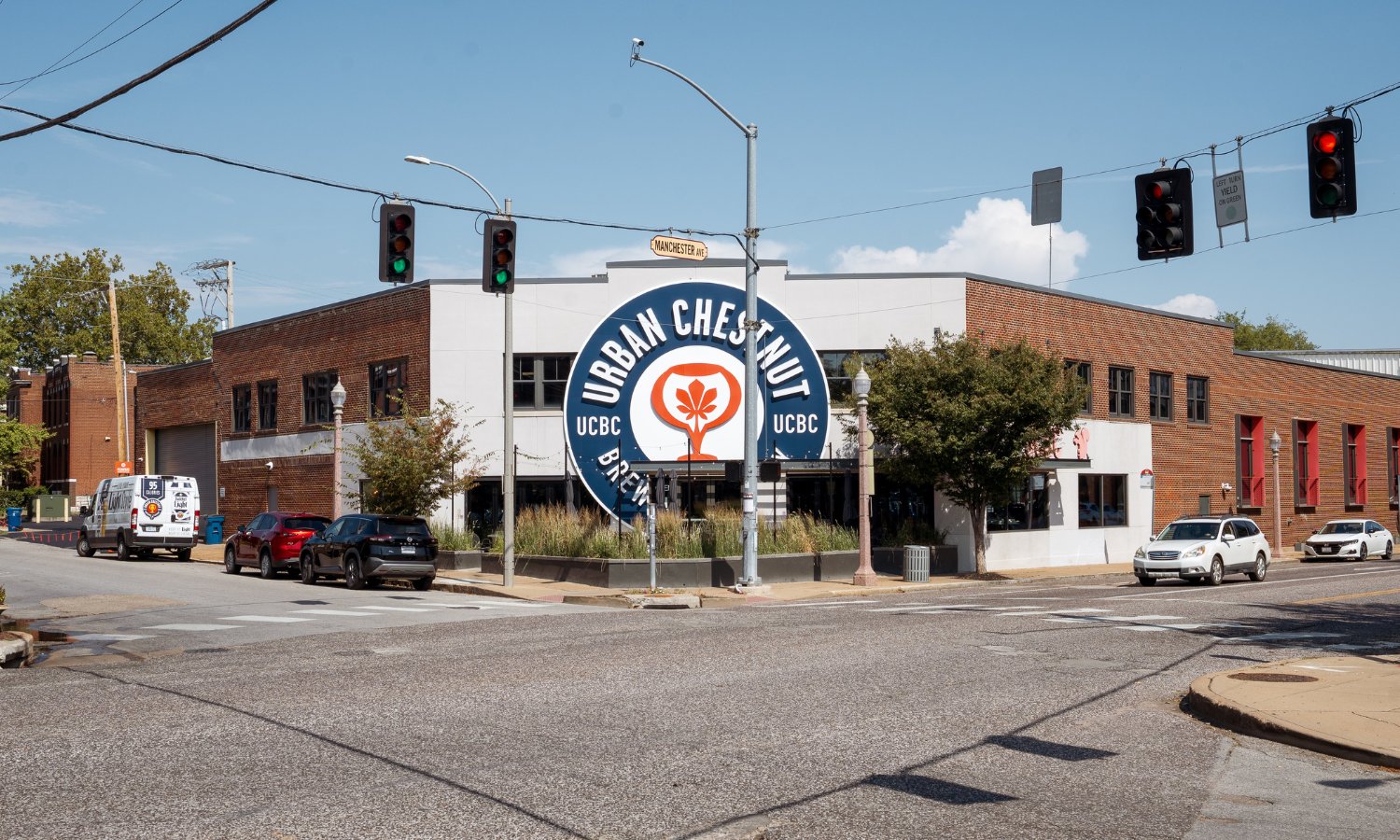Urban Chestnut Grove Brewery and Bierhall, St Louis, United States