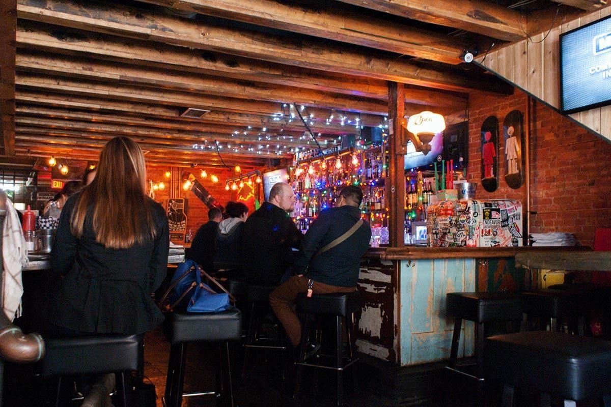 El Furniture Warehouse, Bar in Toronto