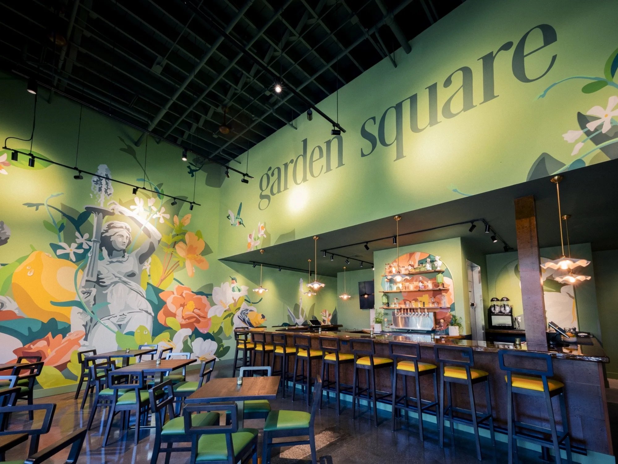 Garden Square Cocktail Bar