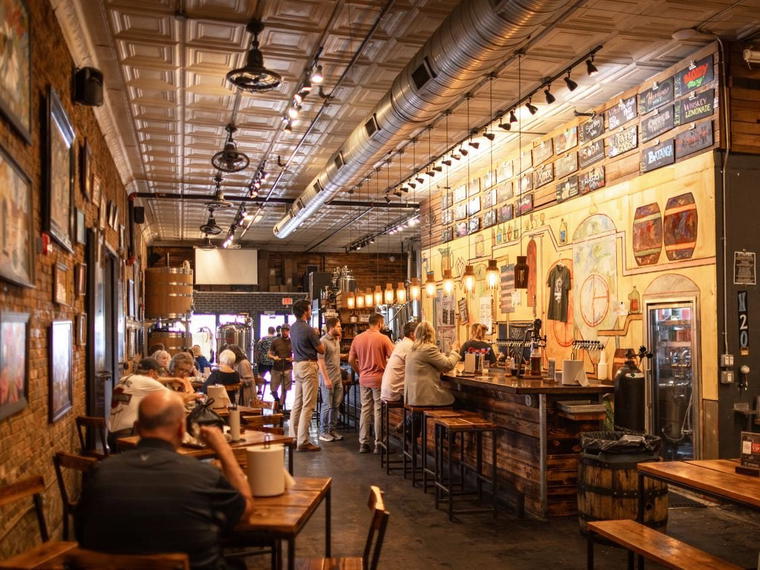 Intrinsic Smokehouse Brewery + BBQ Catering, Garland, United States