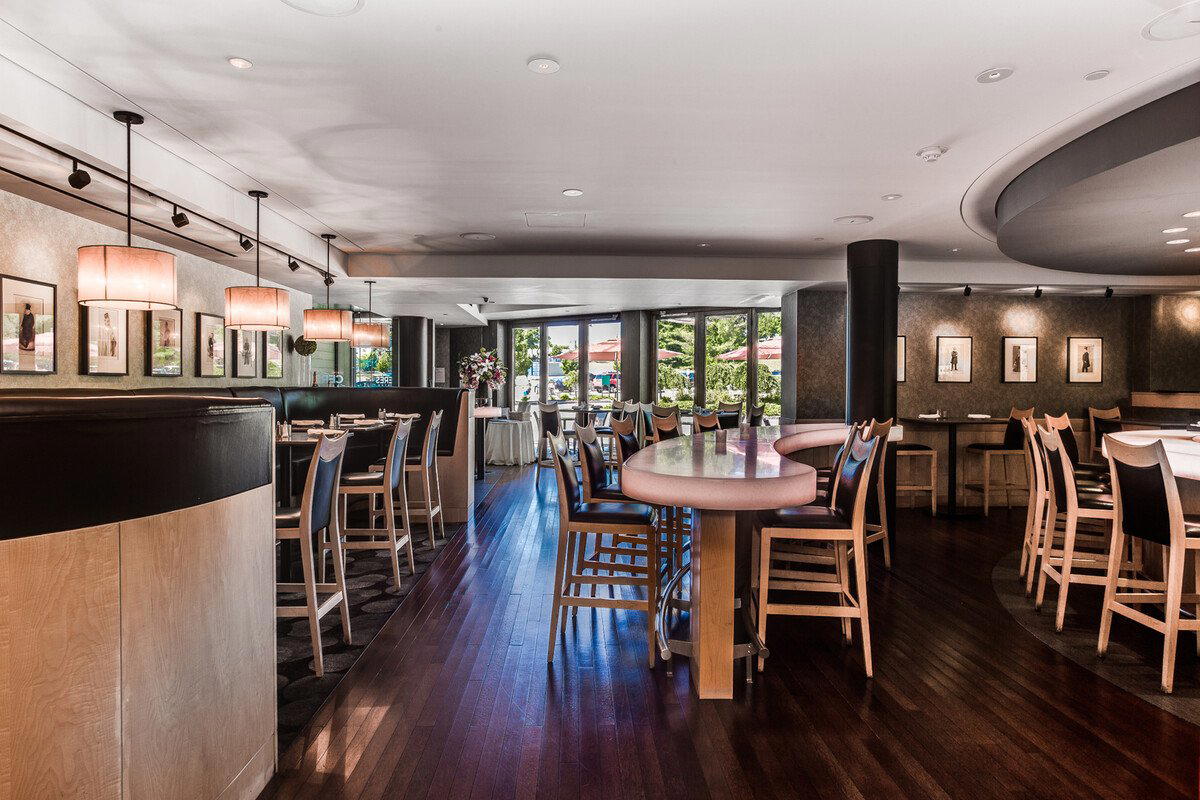 Sonoma Bar bar in Worcester