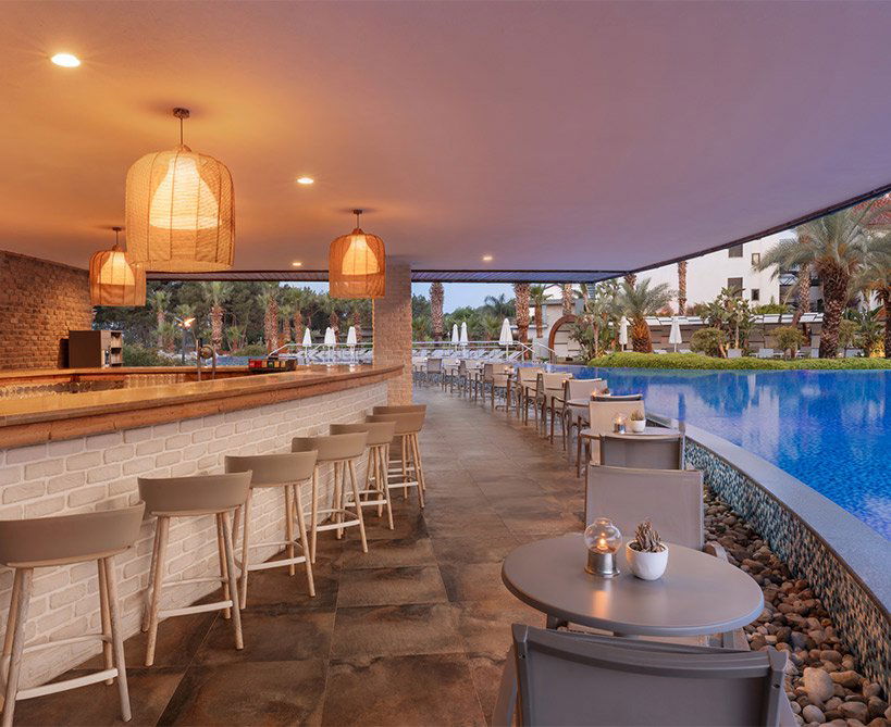 Yasmine, Bar in Aswan