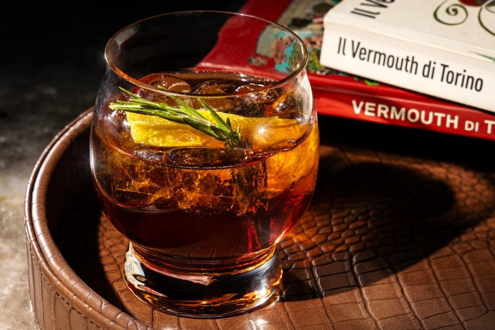 Class Cocktails & Vermuteria