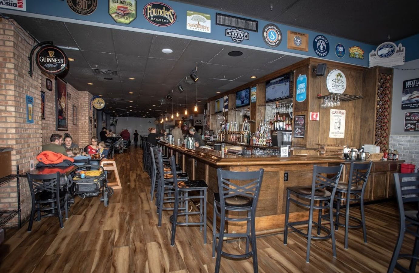 Brick and Porter, Bar in Grand Rapids