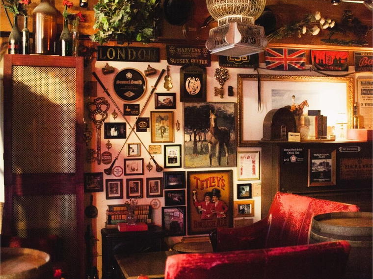 White Horse Tavern, Seattle, United States