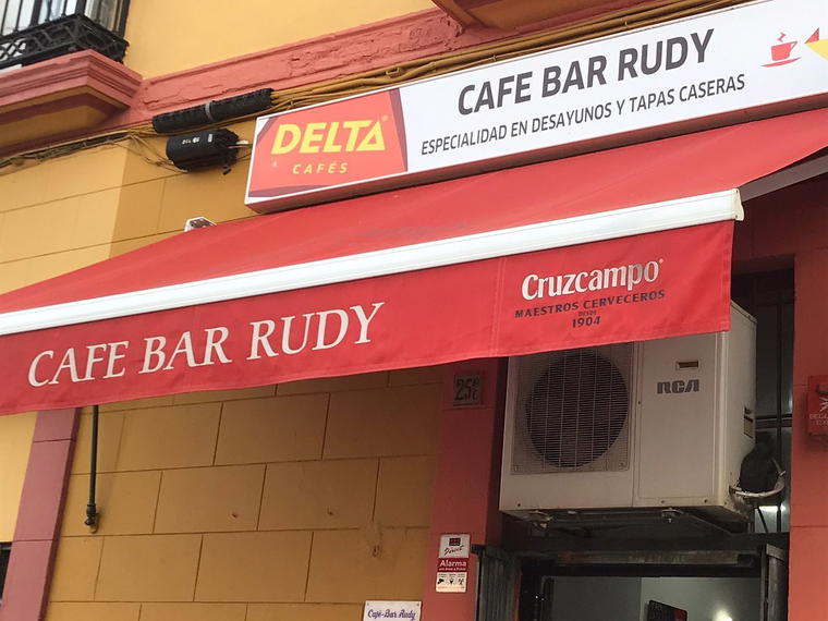 Café Red House, Seville, Spain