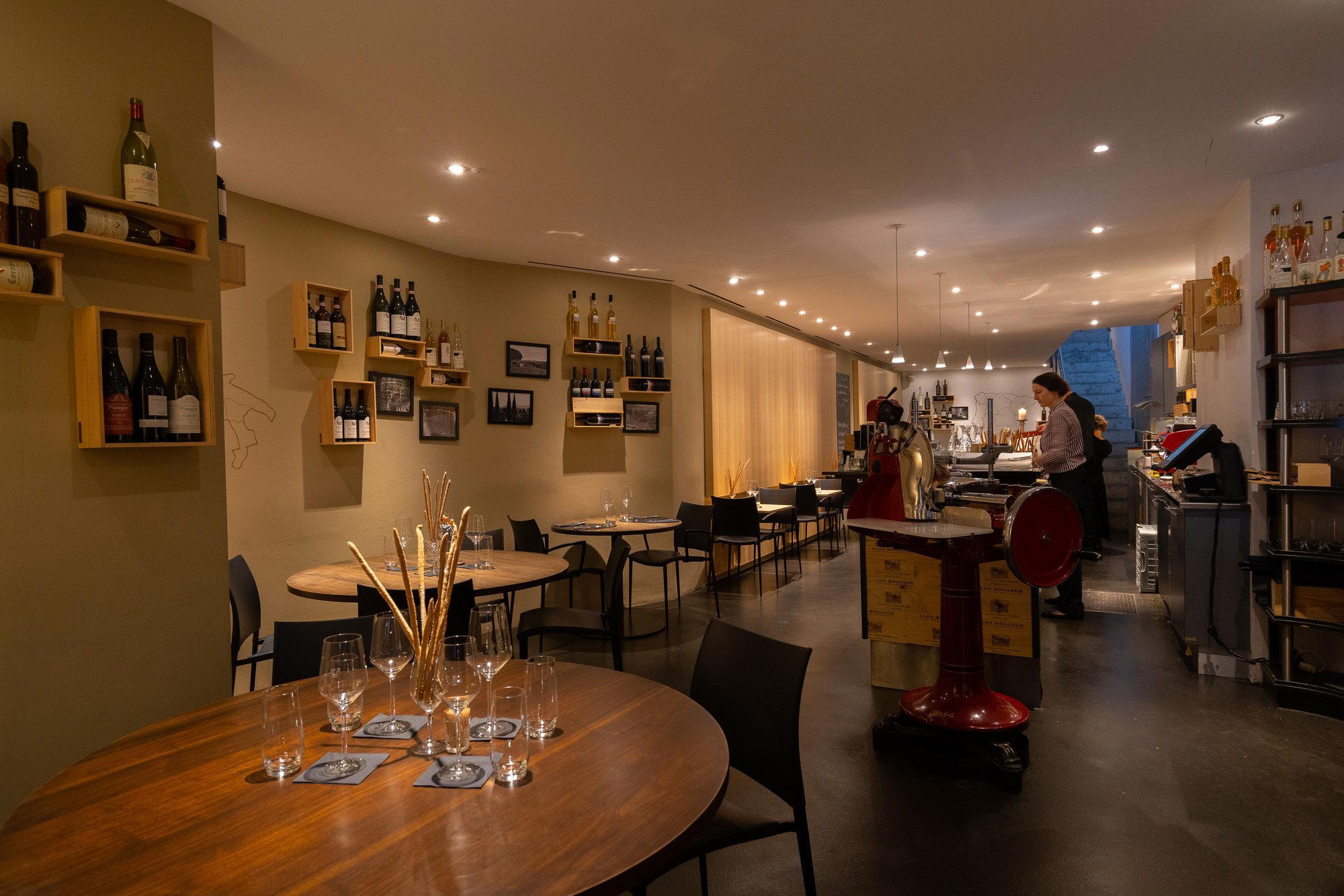 La Passion du Vin bar in Bern