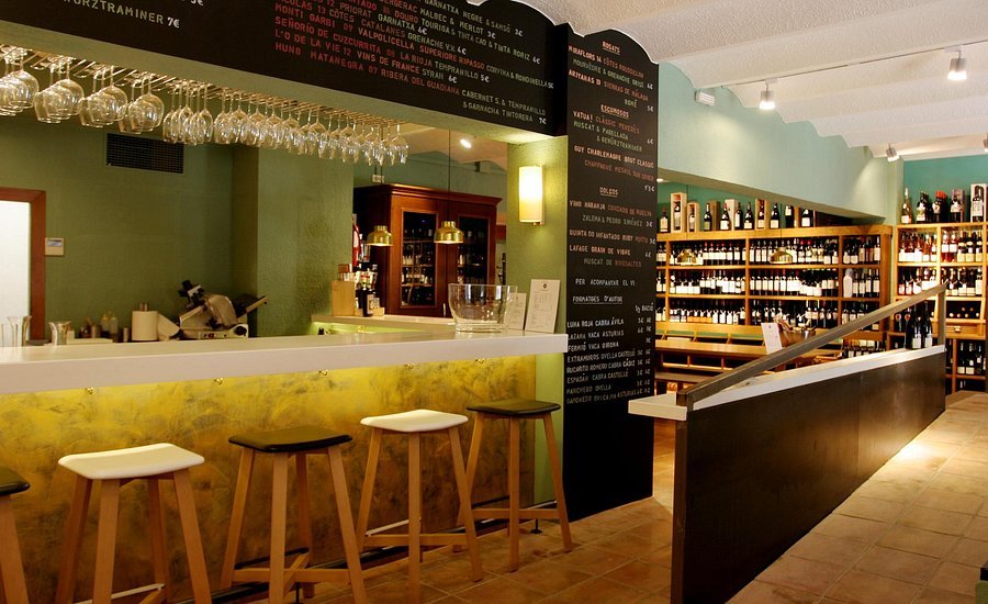 Matos Bar de Vins & Enoteca, Barcelona, Spain