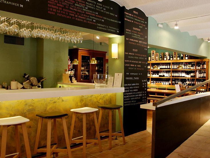 Matos Bar de Vins & Enoteca, Barcelona, Spain