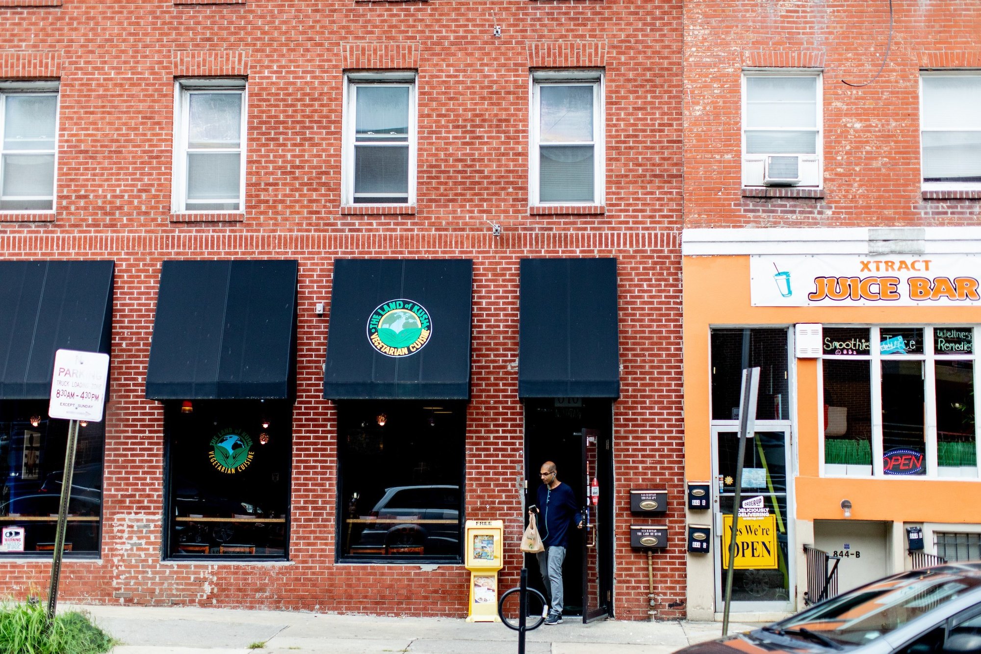 The Land of Kush, Bar in Baltimore
