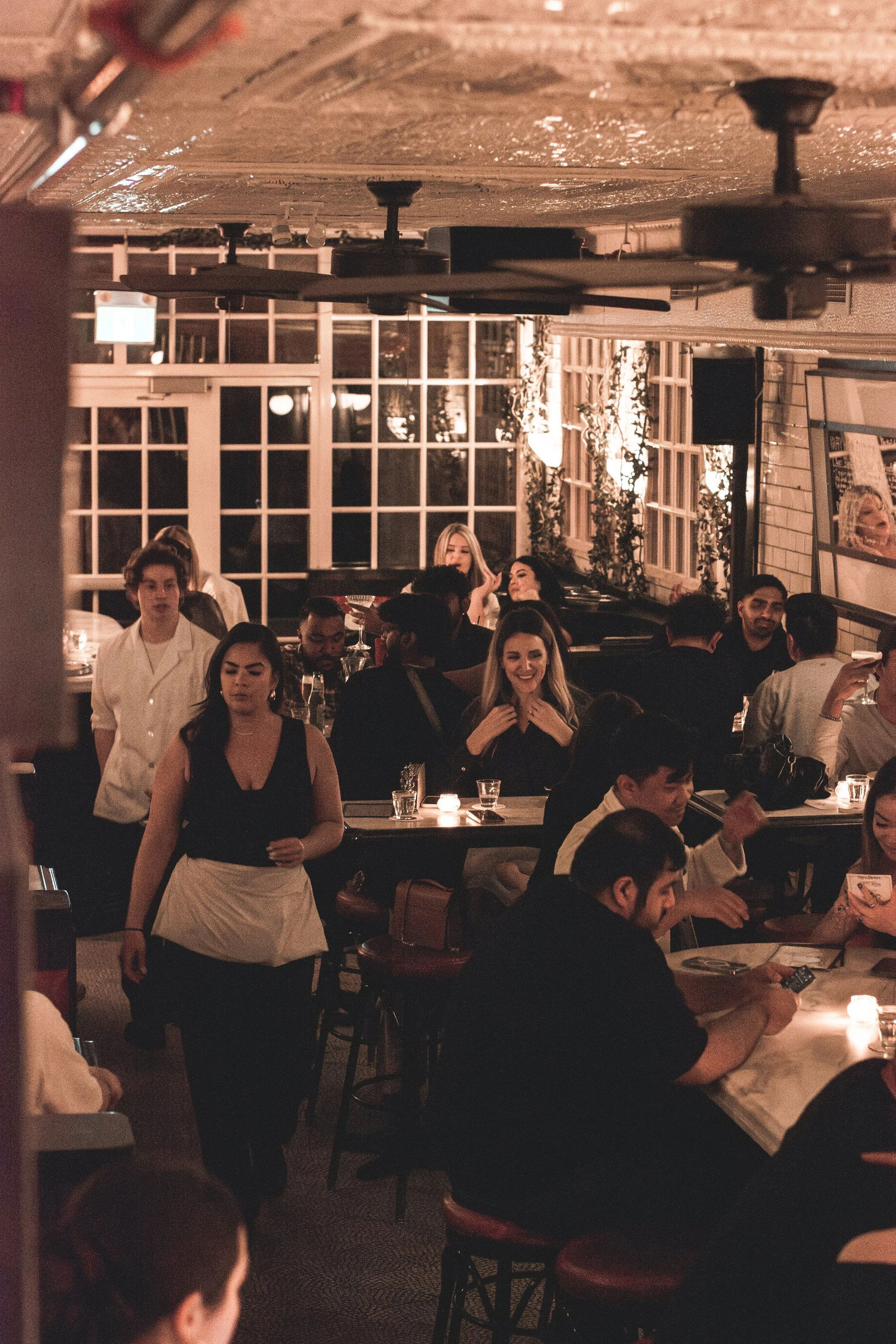 Cafe Renée, Bar in Toronto