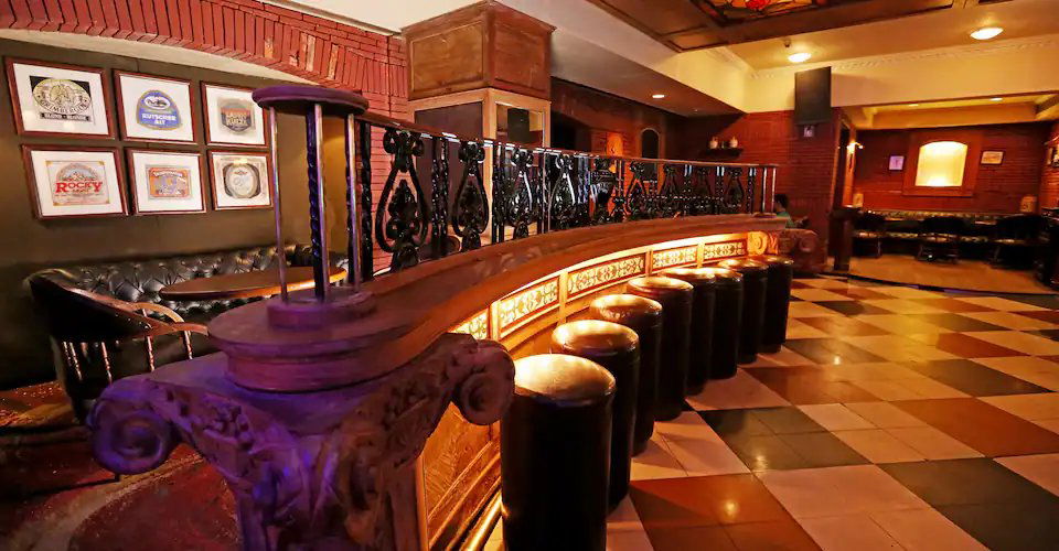 Someplace Else, Bar in Kolkata