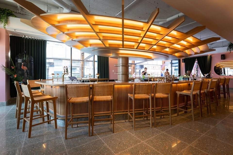 Muze Lounge & Terrasse, Bar in Montréal