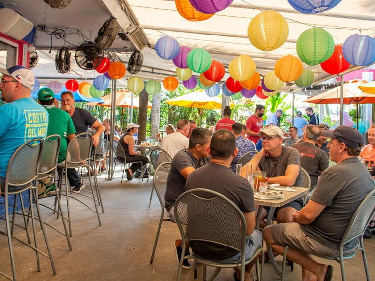 Rosie's Bar & Grill, Wilton Manors, United States