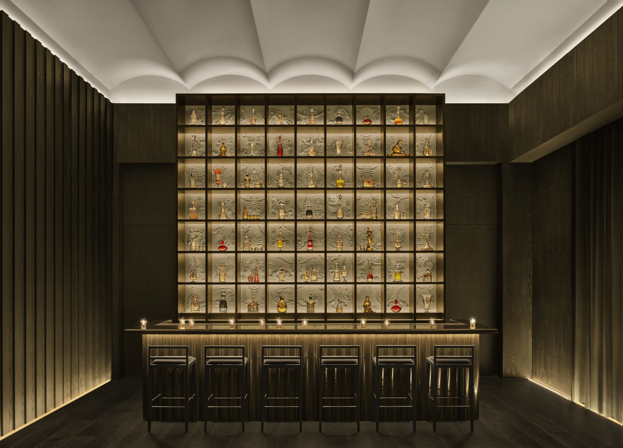 Gold Bar bar in Tokyo, Japan