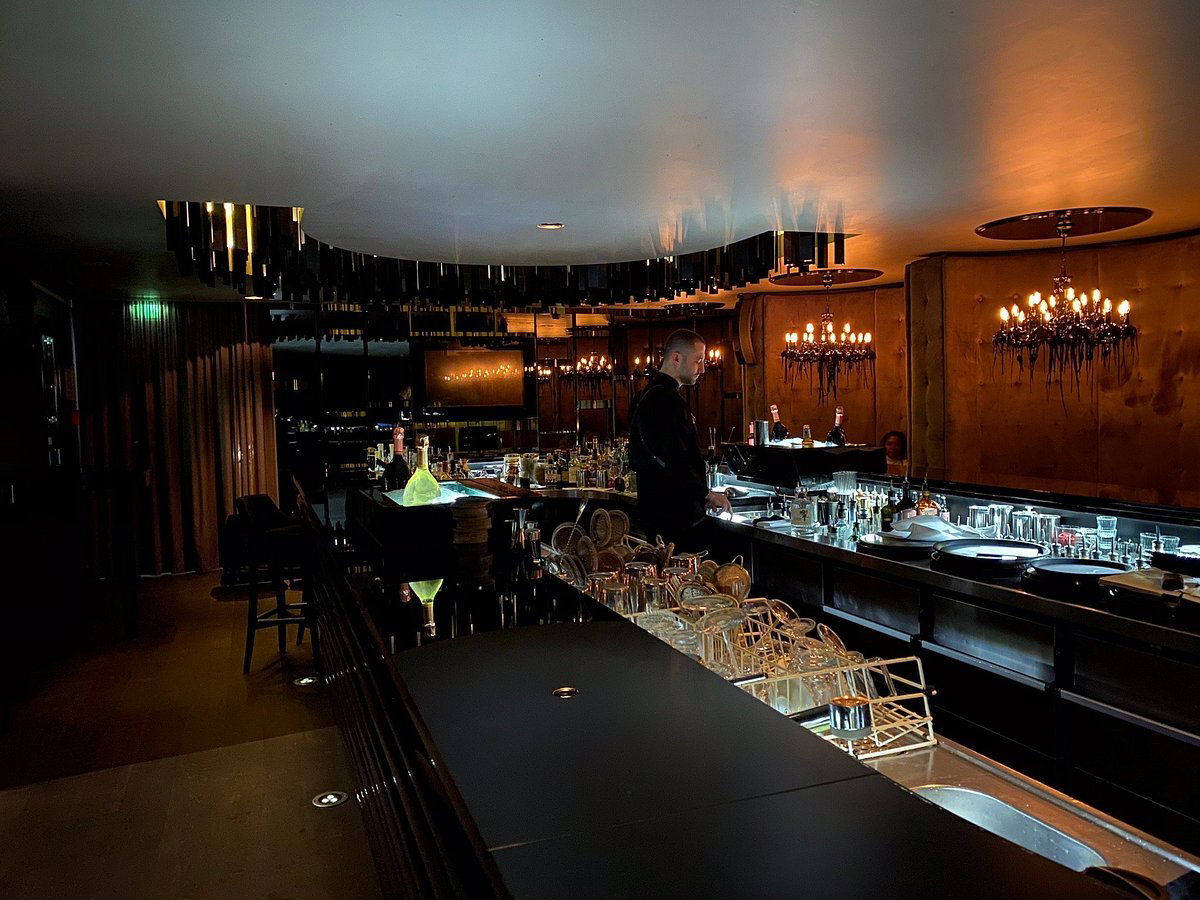 Roomers Bar, Bar in Frankfurt