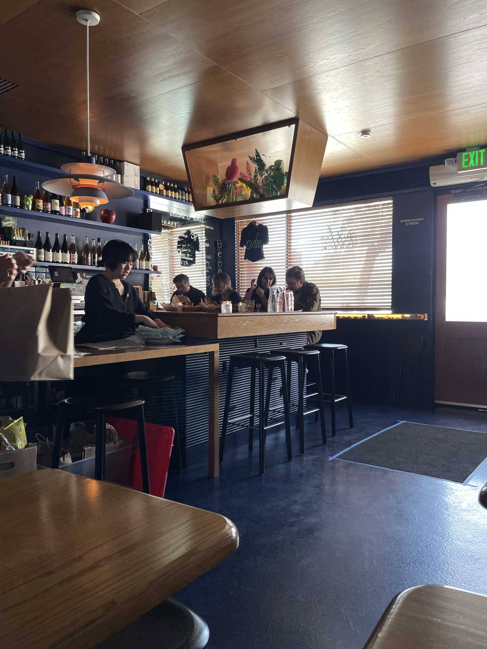Alma's, Bar in Los Angeles