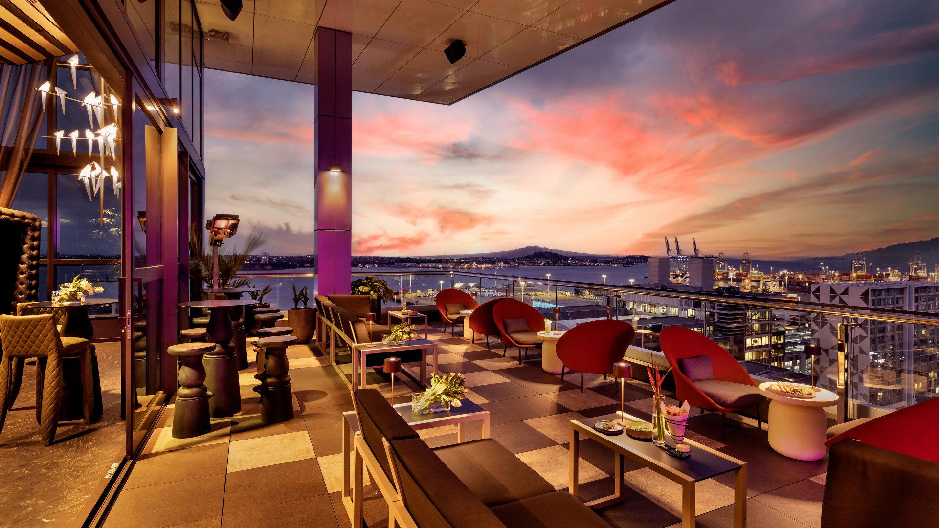 Rooftop Restaurant & Bar