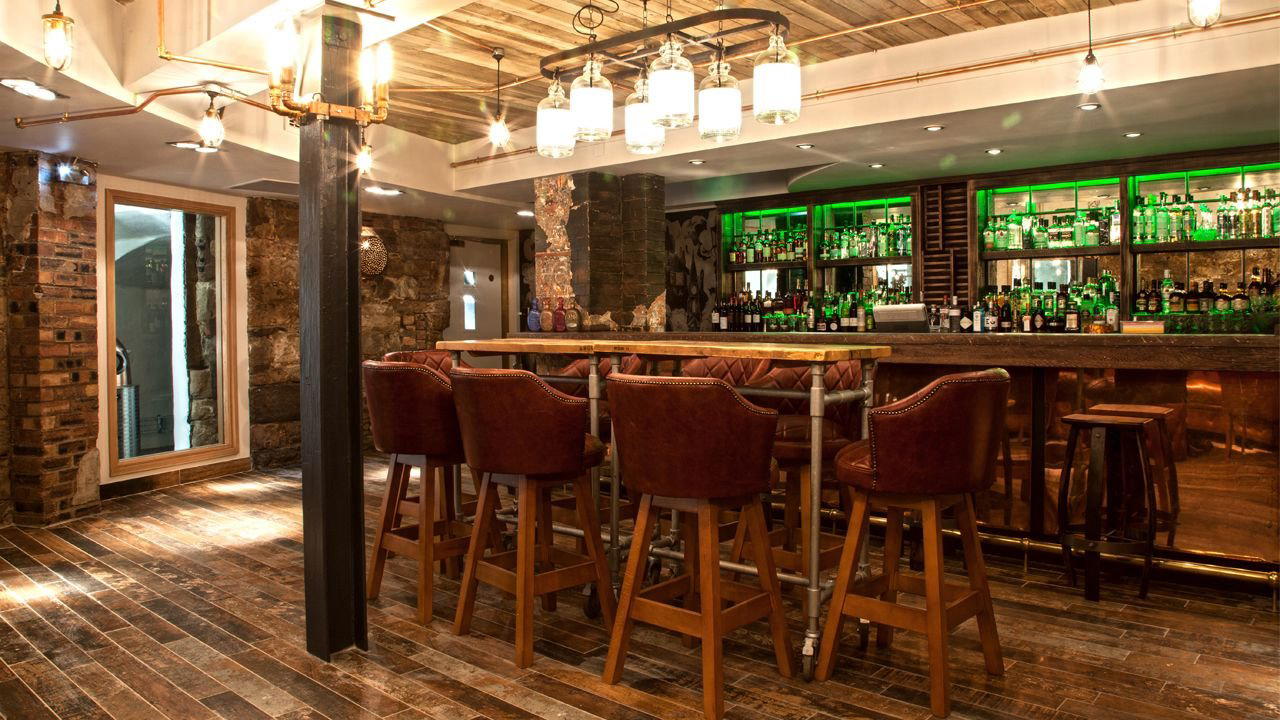 Heads & Tales Gin Bar, Edinburgh, United Kingdom