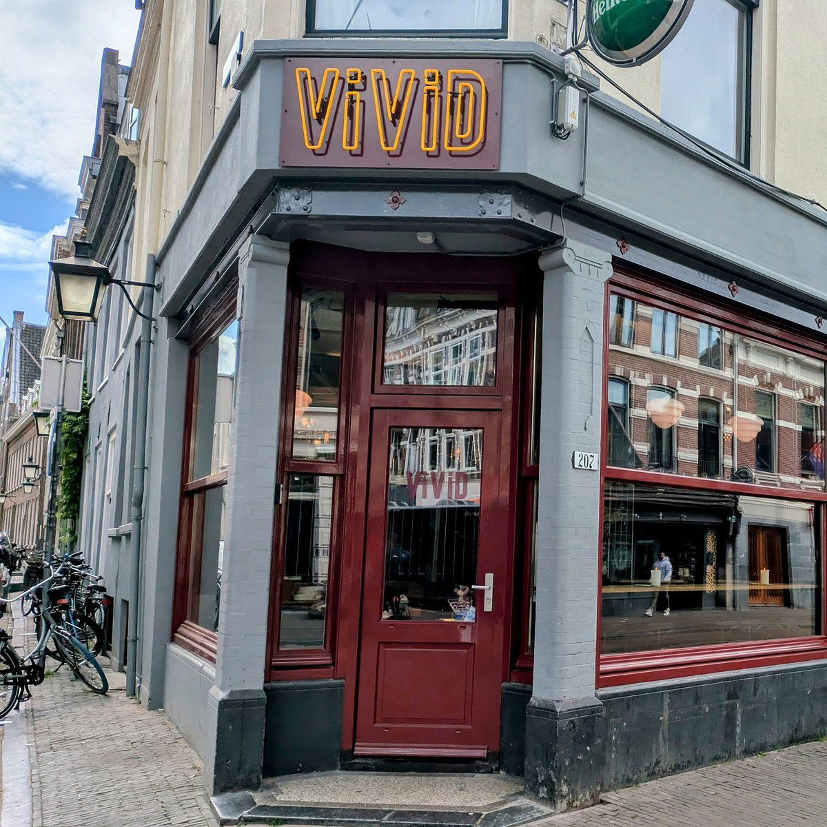Vivid Restobar, Bar in Utrecht