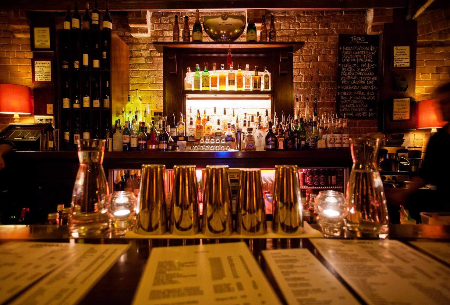 Pequeño Lounge Bar