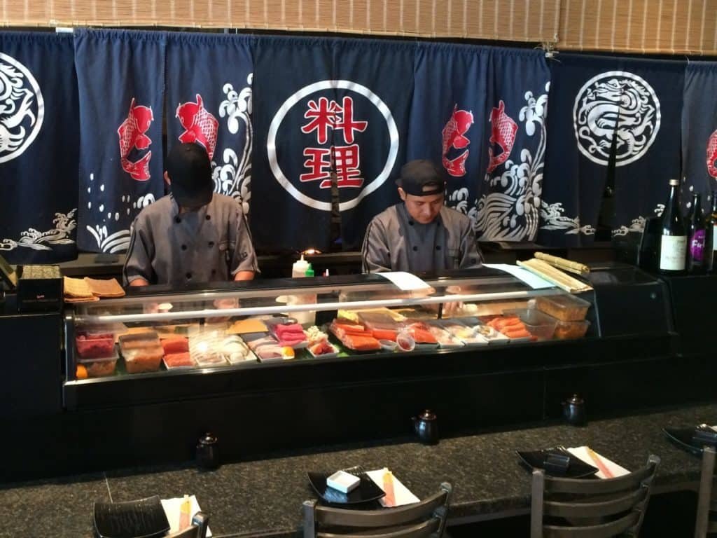 Friends Sushi & Bento Place, Bar in Kansas City