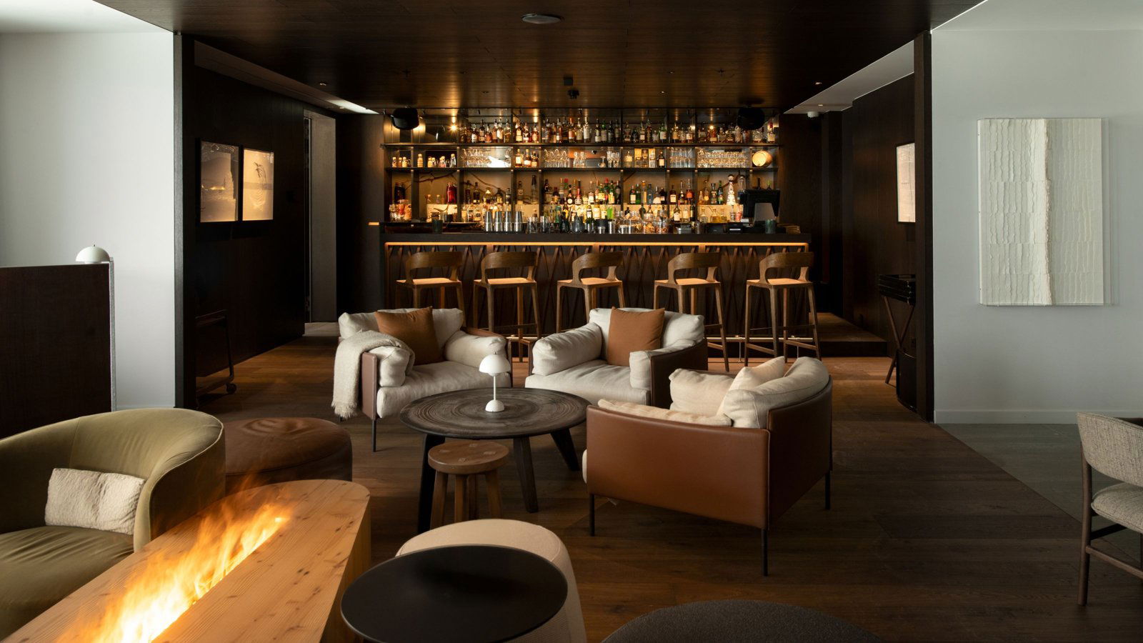Ora Bar & Lounge, Bar in Crans-Montana