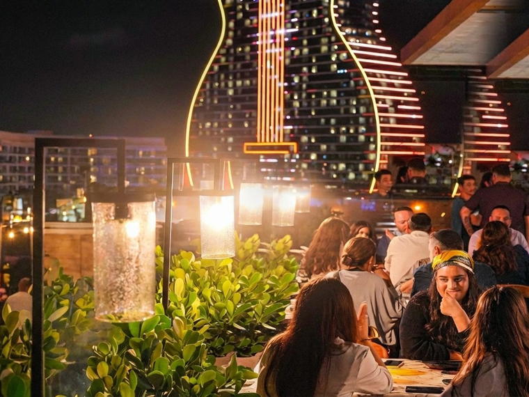 G7 Rooftop, Hollywood, United States