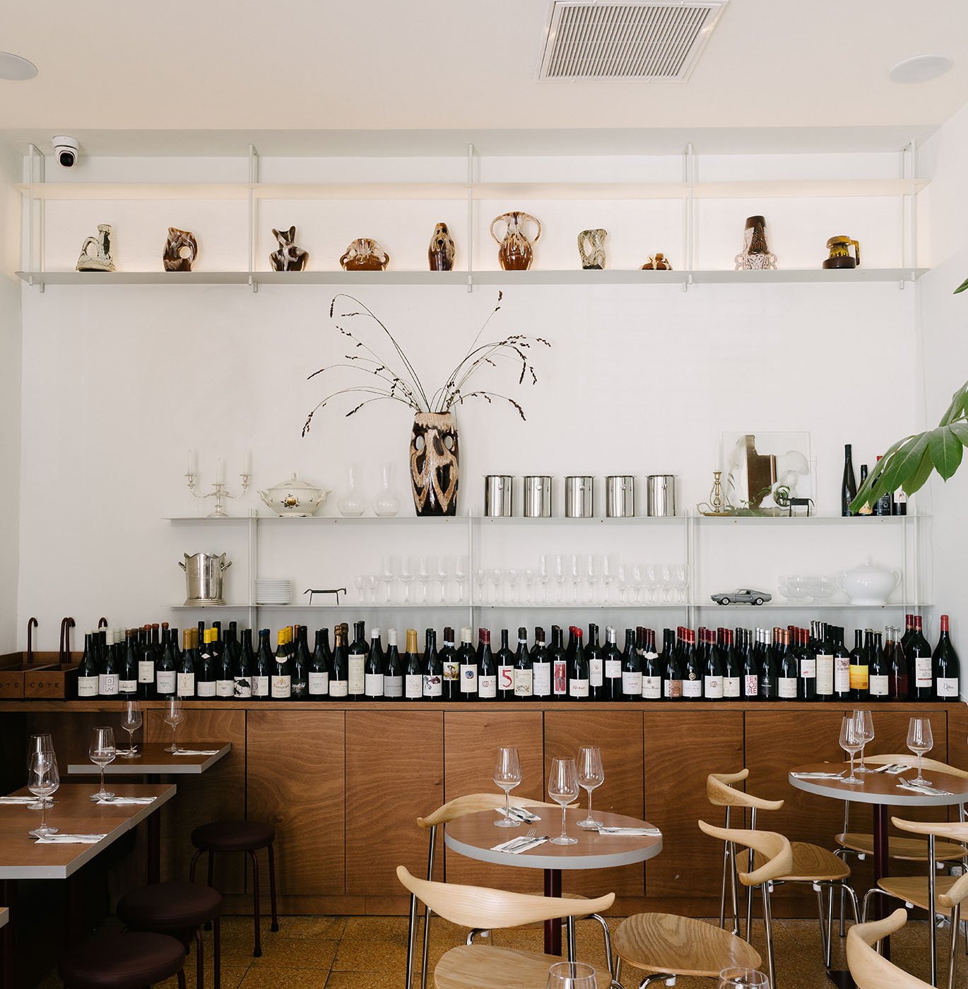 Côte bar in Tel Aviv, Israel