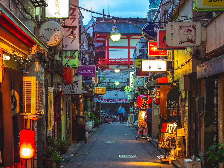 Shinjuku Golden-Gai, Tokyo, Japan