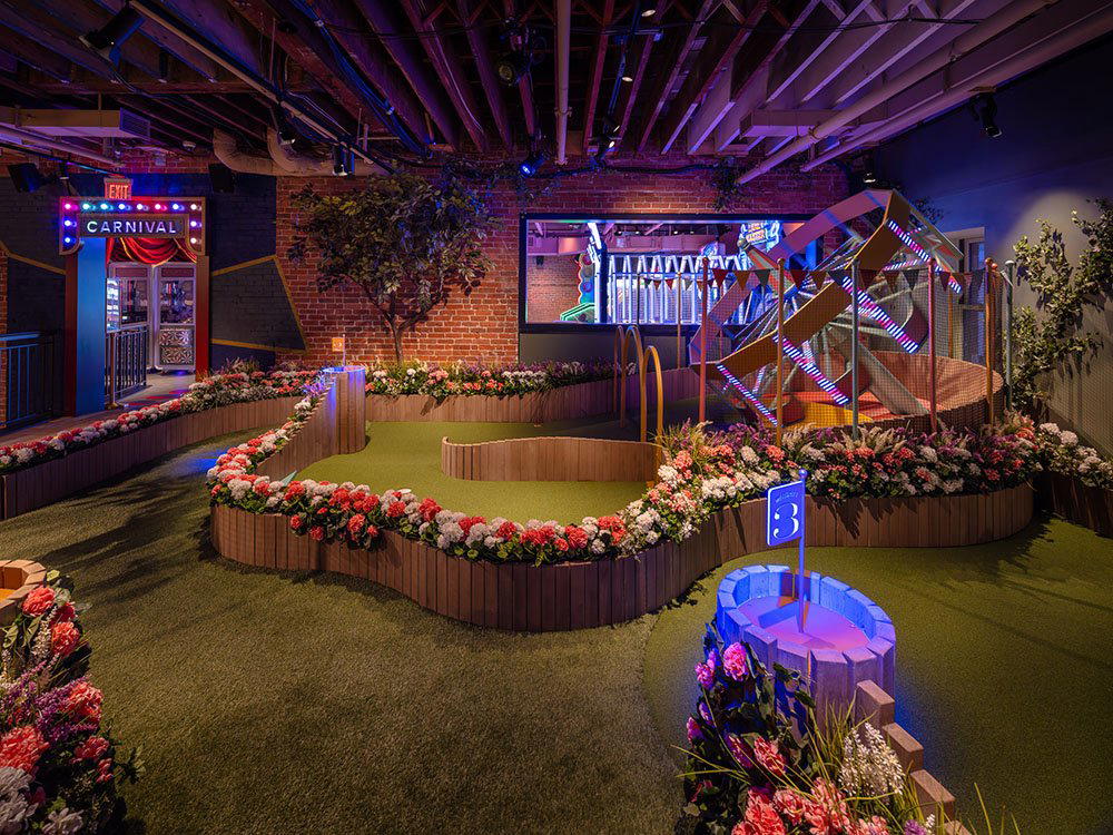 Swingers bar in Boston