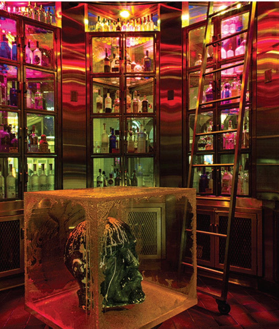 Red Square Restaurant & Vodka Lounge, Bar in Paradise
